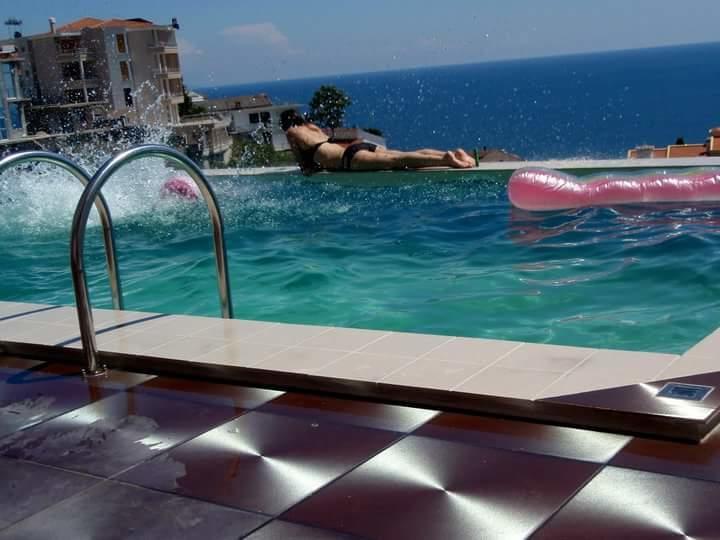 Rozana * Ulcinj